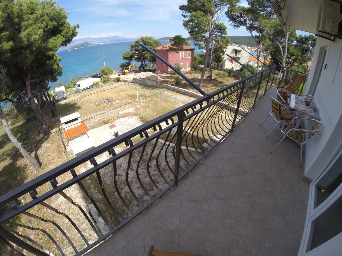 Apartment A. Zizic スラティネ エクステリア 写真